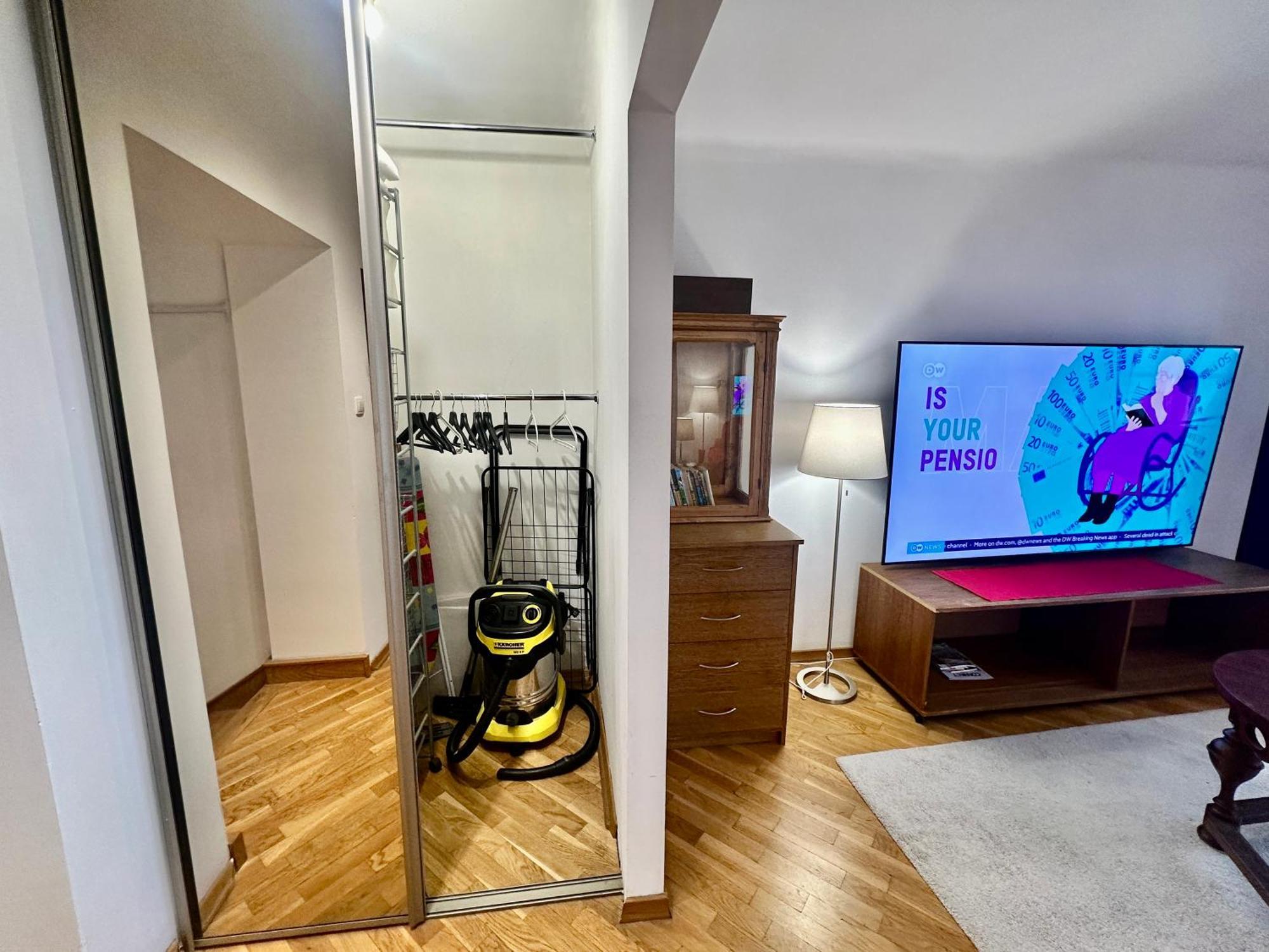 Old Town Best View Wifi 300 Mb/S Huge Screen Netflix Appletv Amazontv Варшава Экстерьер фото
