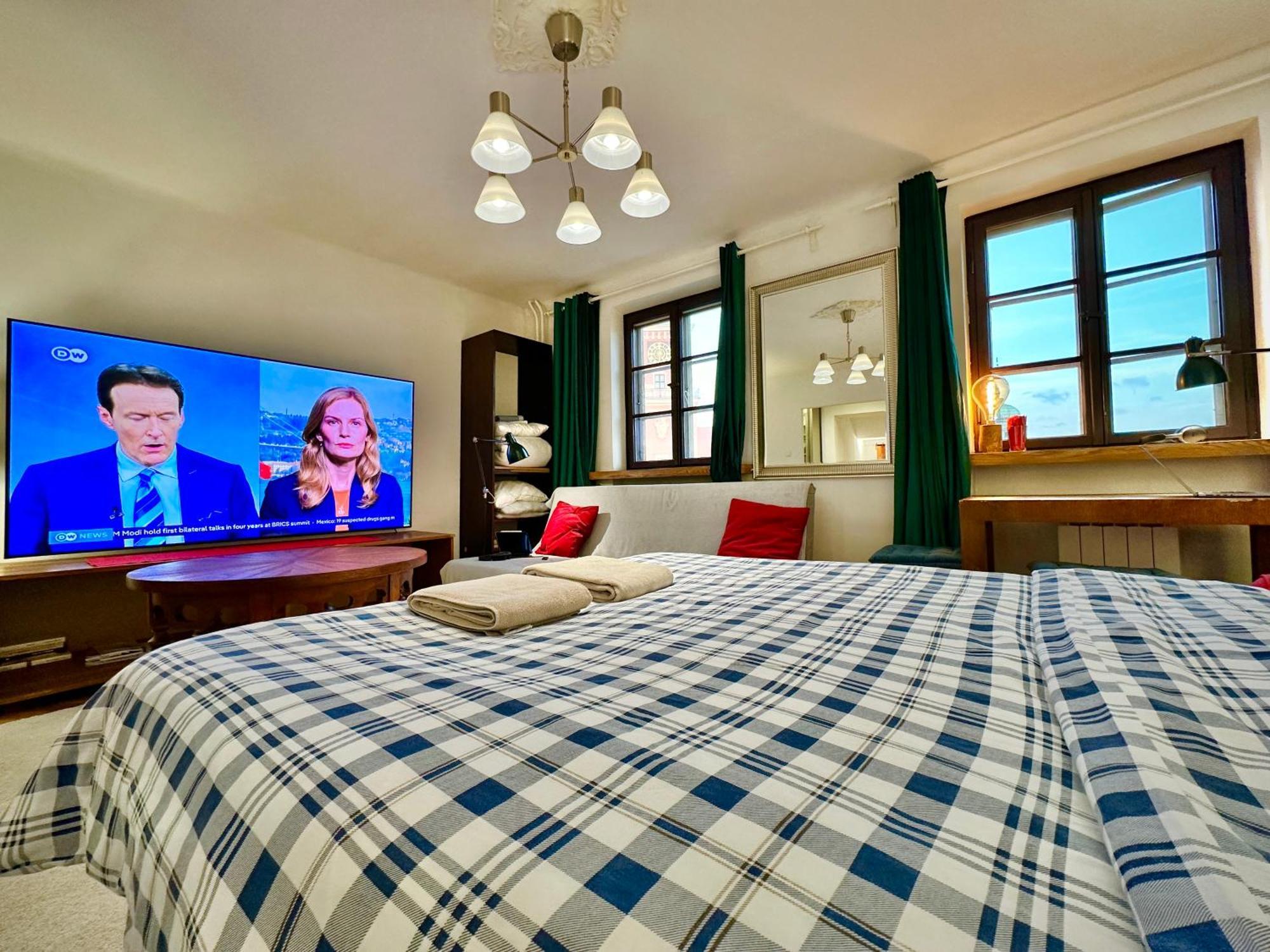 Old Town Best View Wifi 300 Mb/S Huge Screen Netflix Appletv Amazontv Варшава Экстерьер фото
